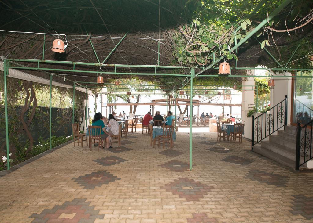 Morfoula Aparthotel Vatera Ngoại thất bức ảnh