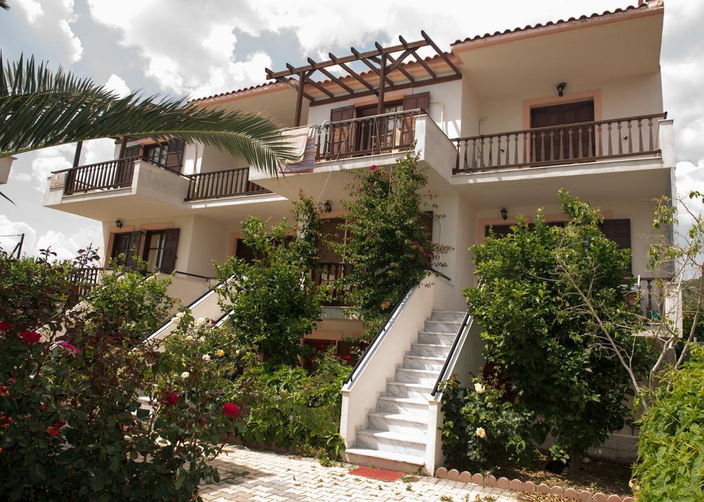 Morfoula Aparthotel Vatera Ngoại thất bức ảnh